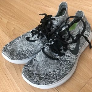 Nike Free Run Flyknit
